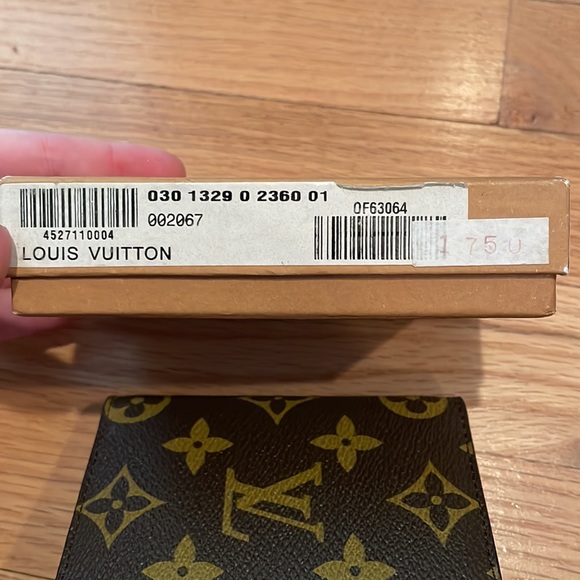 Louis Vuitton card case - Picture 4 of 5
